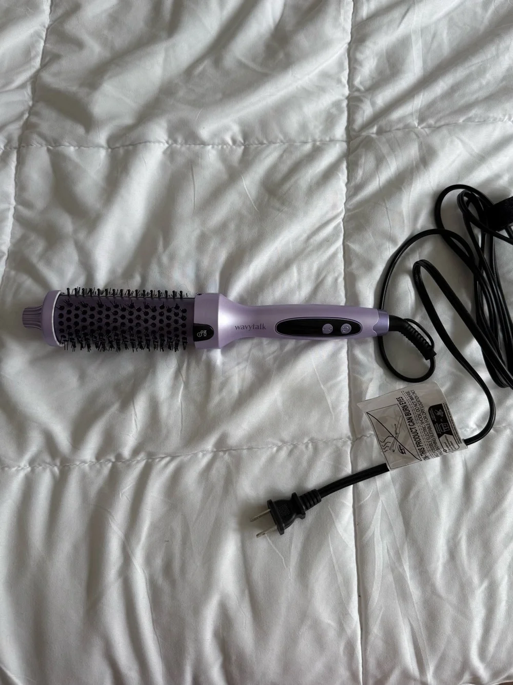 WavyTalk Curling Iron in Lilac - Picture 3 of 3